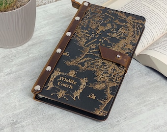 Individuelles Monogramm Lederbuch: Mittelerde Karte Notizbuch