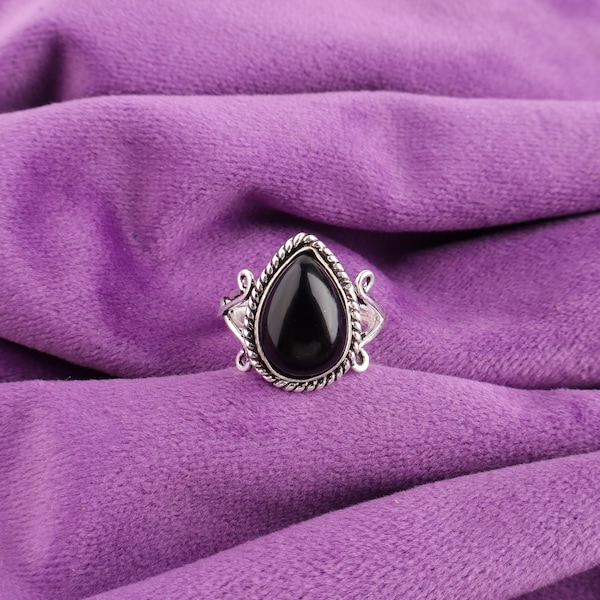 Anillo de turmalina negra / Anillo de plata esterlina / Rodio vermeil / Piedra preciosa curativa / Regalos para ella / Talla esmeralda / Delicada turmalina negra