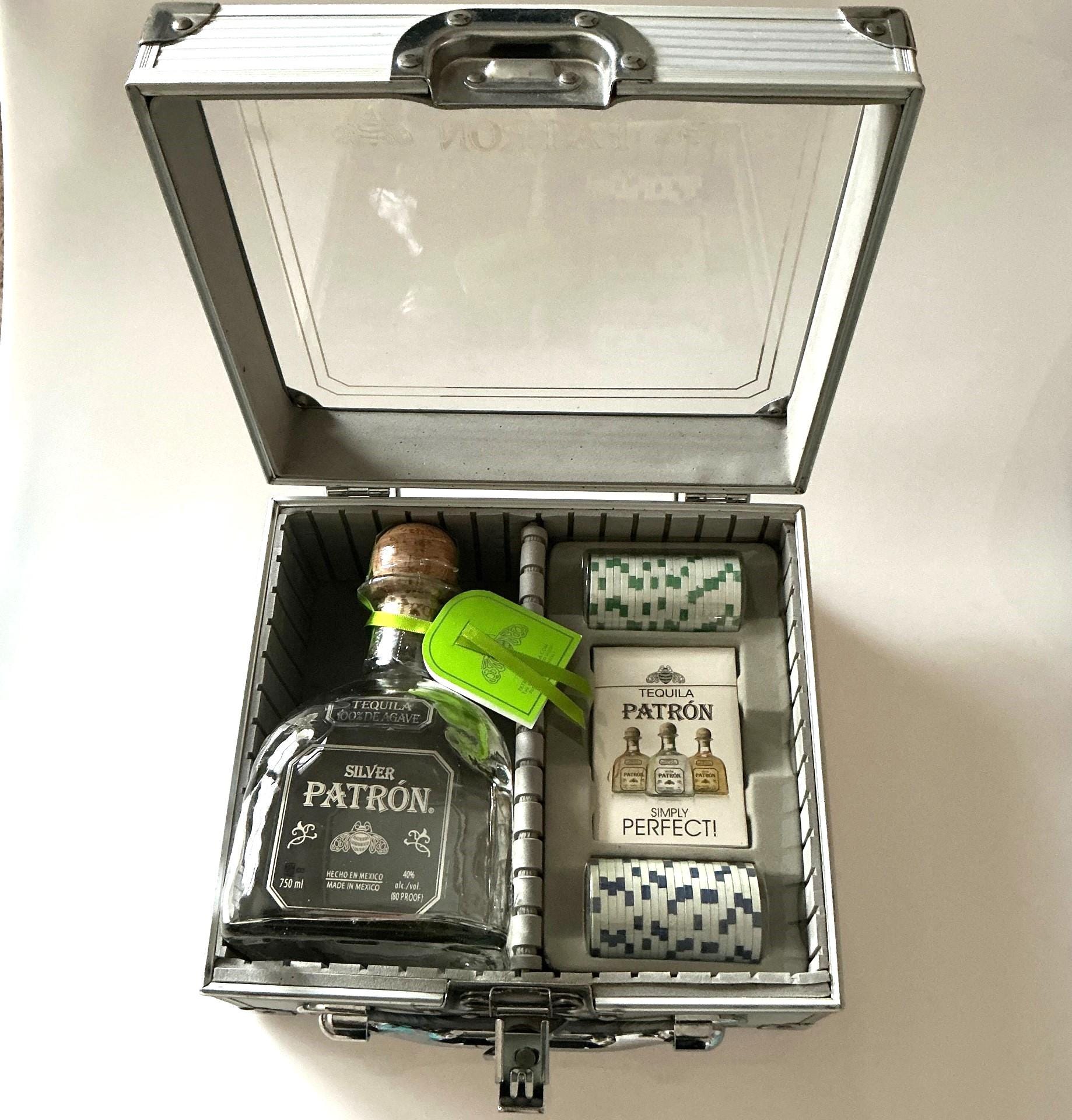 Patron Silver Tequila Poker Set, Metal Display Case, New Cards