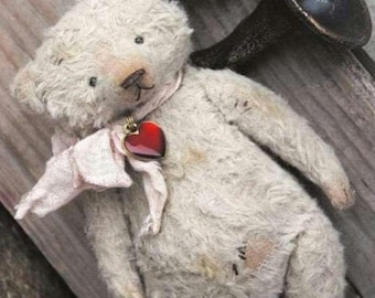Nähset für diesen süßen kleinen 13 cm großen cremefarbenen Bären &quot;&quot;Ted&quot;&quot; (mit Kreide oder Färbemittel altern)&quot;