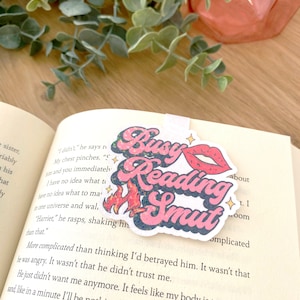 Busy Reading Smut Magnetic Bookmark, Book Lover, Bookworm, Book Nerd, Reader Gift, Booktok, Bookish Gift, Spicy Books, Dark Romance