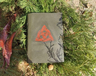 Charmed Ones’ Book of Shadows – Magical Journal Inspired by the Halliwell Sisters softbook