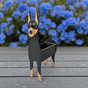 Vaso Doberman personalizado – Memorial de madeira feito à mão para animais de estimação, decoração de jardim, presente para amantes de animais, vaso de flores para ambientes internos/externos