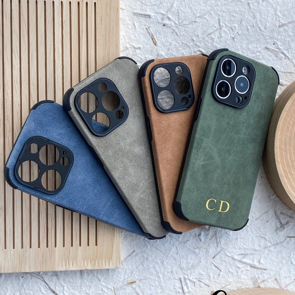 Coque personnalisée en daim pour iPhone 14 Pro pour iPhone 13 avec initiales monogrammes gravées/Coque en cuir d'agneau unique/Idée cadeau pour elle