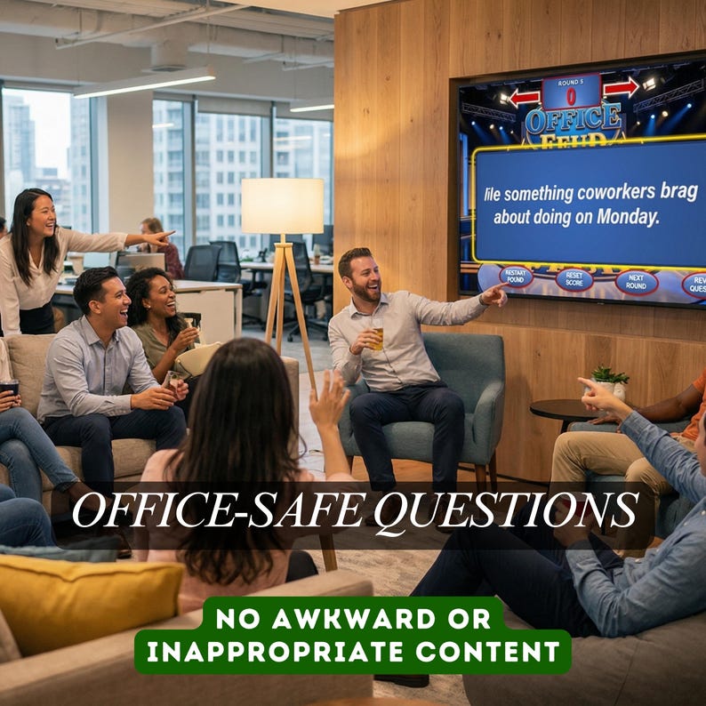 K&ouml;nnte beinhalten: Eine Gruppe von Leuten spielt in einem B&uuml;ro ein Spiel. Das Spiel wird auf einem Bildschirm mit den Worten "Office Feud" angezeigt. Der Text "Office-Safe Questions" und "No Awkward or Inappropriate Content" ist ebenfalls sichtbar.