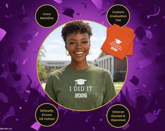 Camiseta de regalo de la Clase 2026 / Camiseta de algodón suave, texto personalizado y diseño de graduado impreso