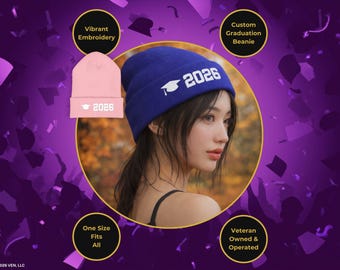 Gorro bordado de la Clase 2026, tejido con puños, texto personalizado y diseño de graduado.