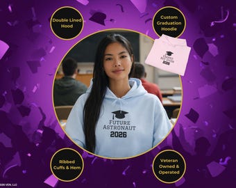 Sudadera con capucha de la Clase 2026, texto personalizado y diseño impreso.