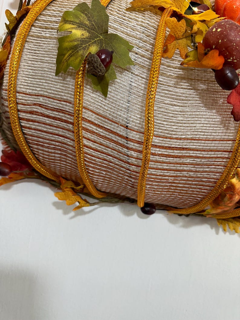 October Eclipse Pumpkin Wreath