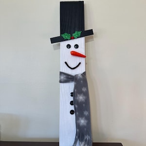 Wooden Snowman 19”