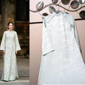 Áo Dài Dáng Suông Dài Lụa Tằm Xanh Pastel kèm quần / Pastel Green Silk Áo Dài, Pants Included