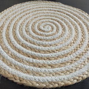 Hand Braided Round Jute Rug: Natural Fiber Cotton Placemat
