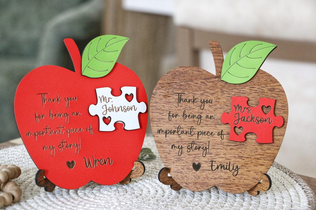 Custom Apple Name Sign: Teacher Appreciation Gift, Puzzle Piece Design ...