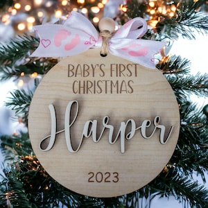 Babys erstes Weihnachten 3D Ornament Stocking Tag | Benutzerdefinierte Weihnachten Baby Geschenk | Baby Namensschild 3D | Erste Weihnachtsschmuck | Jahr 2024