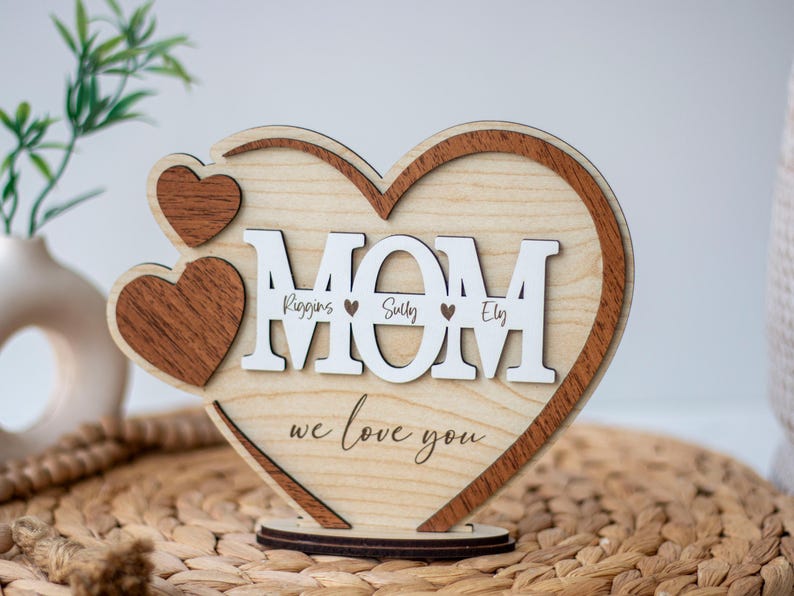 Freestanding Mom Heart Sign | Personalized Mother's Day Gift Home Decor ...