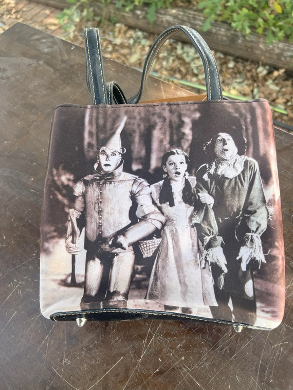 Wizard of Oz Coach Highline Tote (Chalk/Gold) Tote Handbags – ShoeShock