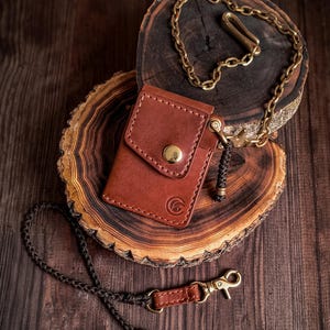 Handgefertigte Geldbörse mit Kette und Vordertasche - Minimalistisches Herren-Portemonnaie mit Druckknopf