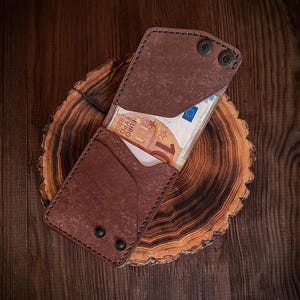 Vertical bifold wallet - Slim front pocket wallet - Handmade leather wallet - Minimalist mens wallet
