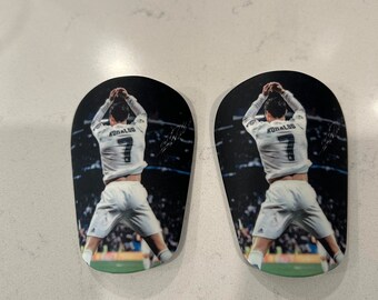 Cristiano Ronaldo Shin pads / shin guards for kids