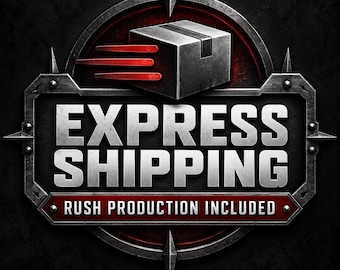 Op de afbeelding: Een metalen embleem met een gestileerde grijze doos met rode bewegingslijnen. De tekst EXPRESS SHIPPING wordt weergegeven in dikke zilveren letters, met de tekst RUSH PRODUCTION INCLUDED in het wit op een rode rechthoekige banner.