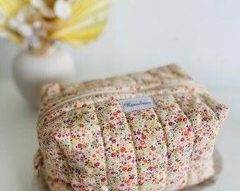 Vintage Floral Makeup Bag |Quilted Cosmetics Case | Toiletries Beauty Zippered Glam Pouch