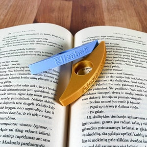 Personalized Book Page Holder - Thumb Pageholder with Name - Reading Gift - Personalized Bookwork Gift - Page Spreader - Unique Bookmark