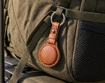 Personalized Leather AirTag Holder Keychain, Gift for Dad, Father's day
