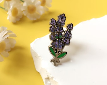 Lavendel Emaille Pin | Blumen Anstecker | Anstecknadel | Kragenbrosche | Geschenk für Sie Ihn
