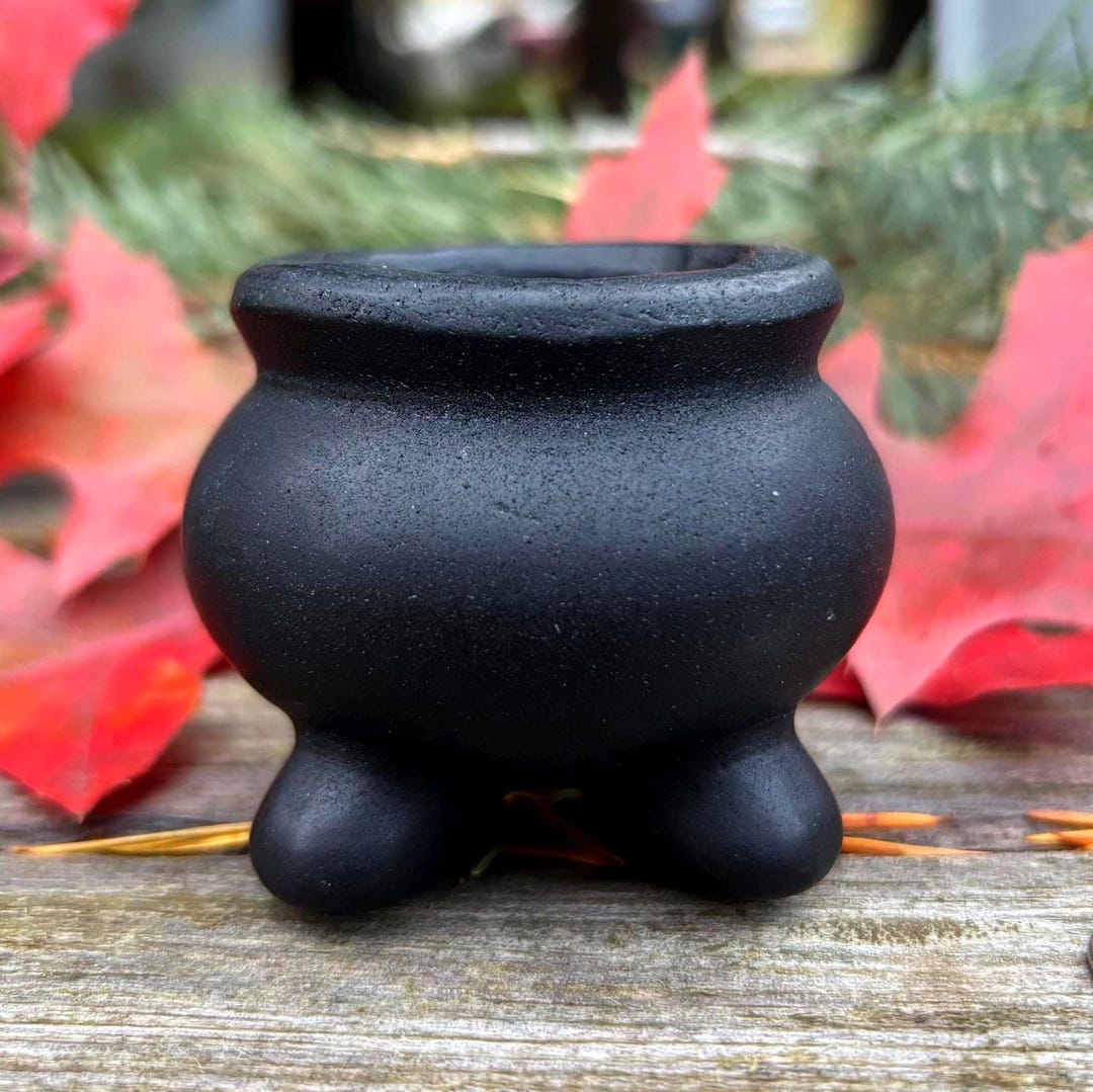 Black Obsidian Cauldron | Protective Crystal Cauldron for Energy ...