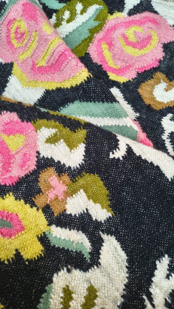 Handwoven Wool Kilim Rug 5x8 ft | Floral Flatweave Carpet, Boho Home Decor