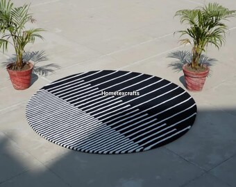 Handgemaakt zwart-wit rond vloerkleed | Minimalistisch lijnpatroon