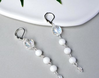Pendientes de ágata blanca con cuentas checas transparentes
