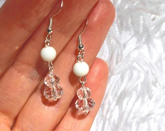 Pendientes colgantes de ágata blanca con cristal checo transparente, pendientes minimalistas de plata.