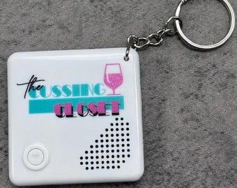 TRAAASH!!! The Cussing Closet Keychain