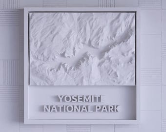 MINIMAL MOUNTAINS