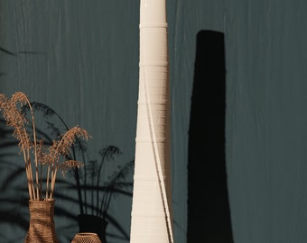 3D Printed Shanghai Tower Model: Modern Architectural Decor