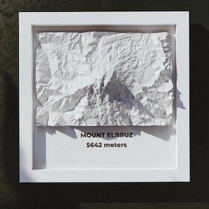 Mont Elbruz - Russie - modèle de carte topographique imprimé en 3D - cadeau de randonnée - art mural topographique - impression de carte 3D - terre 3D