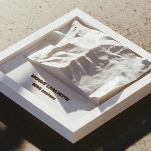 3D Mount Lafayette Topographic Map: USA Mountain Landscape Wall Art