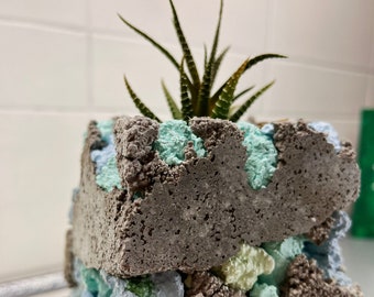 Concrete flower pot in stones,Unique decor for home,planter for succulents and cacti,designed planter for office,industrial style,indoor pot