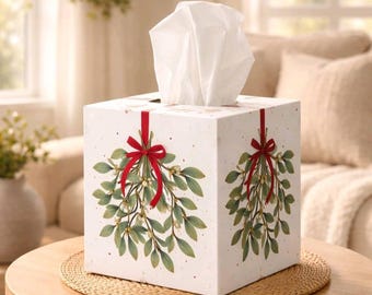 Christmas Mistletoe Tissue Box Cover: Mistletoe Accent Decoration