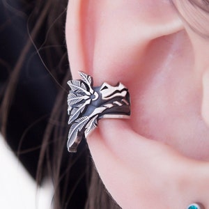 Pendiente de oreja con forma de pequeño dragón, plata de ley, Quetzalcóatl, sin perforación, delicado artefacto mítico de la serpiente azteca.