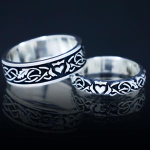 Sterling Silver Claddagh Ring Celtic Wedding Band Irish Promise Ring Engagement or Friendship Jewelry