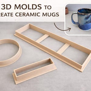 Peut inclure: Moules 3D en bois pour créer des mugs en céramique. L'image montre une tasse en céramique bleue et blanche finie avec une anse. Les moules sont de différentes formes, dont un rectangle, un cercle et une longue forme rectangulaire. Le texte indique "3D MOLDS TO CREATE CERAMIC MUGS."
