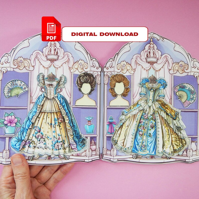 K&ouml;nnte beinhalten: Ein druckbares Papierpuppen-Set mit einem Kleid im Vintage-Stil mit einem blauen und gelben Blumenmuster. Die Puppe hat zwei verschiedene Frisuren zur Auswahl und wird mit Accessoires wie einem F&auml;cher und einer Parf&uuml;mflasche geliefert. Das Papierpuppen-Set ist ein digitaler Download im PDF-Format.
