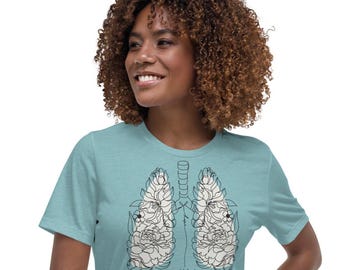 Job 33:4 “...the breath of the Almighty gives me life.” - Women's Relaxed T-Shirt