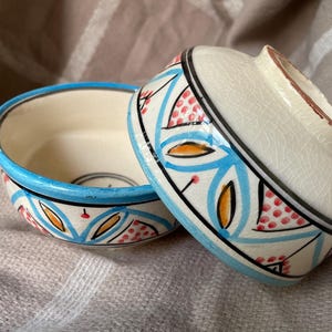 Ciotola / ciotola in ceramica / ceramiche dipinte a mano / ceramiche marocchine / ciotola in ceramica fatta a mano / ceramica fatta a mano / design unico / 12 x 6 cm
