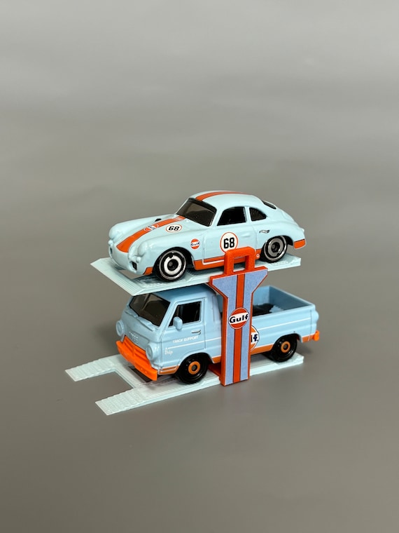 Diecast Car Lift - Gulf Model Car Diorama Lift - - Martini Model Car Diorama Lift - 1/64 Scale Lift for 2 Cars