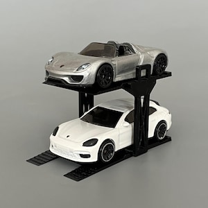 Diecast Car Lift - Hot Wheels Model Car Diorama Lift - 1/64 Scale Lift for 2 Cars