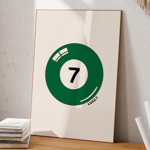 Vintage biljartbalprint, Lucky 7 Ball-print, groene biljartbalposter, retro handgetekende print, trendy digitale muurkunst, afdrukbare poster