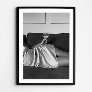 Woman Drinking Wine Wall Art, Black and White Print, Vintage Feminist Photo, Alcohol Art, Bar Cart Poster Retro Wall Decor Wine Glass Poster